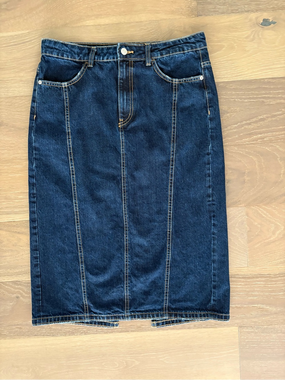 Zara Dark Wash Denim Pencil Skirt Size Large